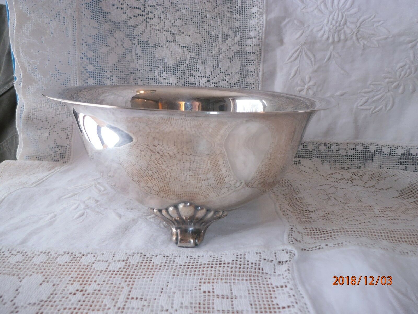 Epca Bristol Silver Poole Serving Bowl 3 Footed Shell Design Silver Plate 8"