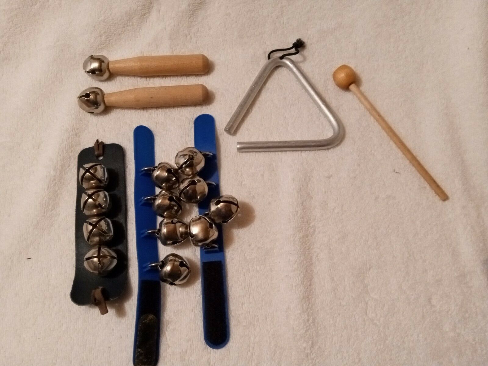 Assorted Children's Musical Instruments  Hand Held Bells/rattles/triangle Rhythm
